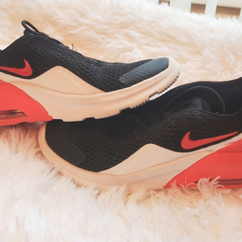 Nike Air Max Motion 2 PS 13c